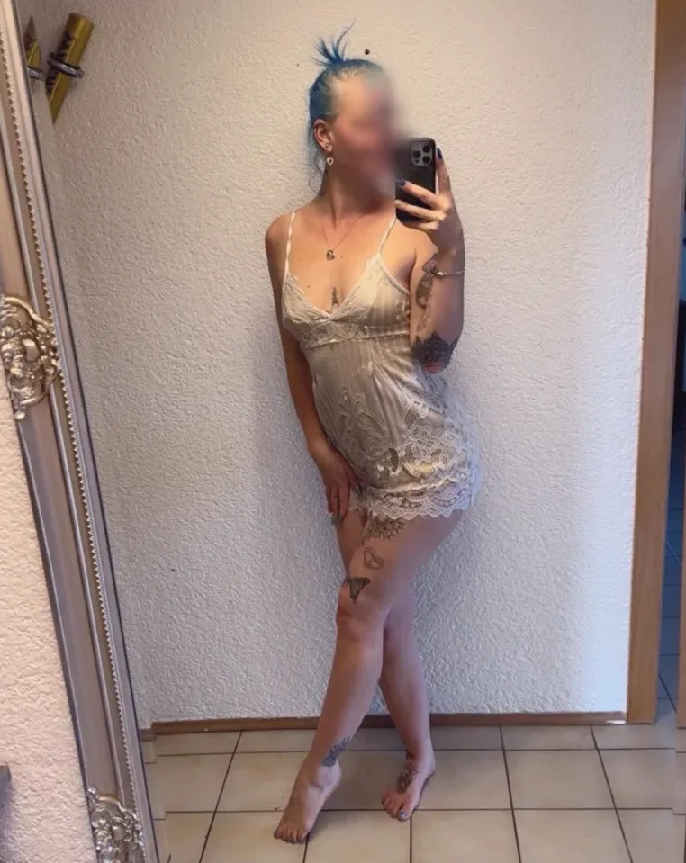Sonja, 25